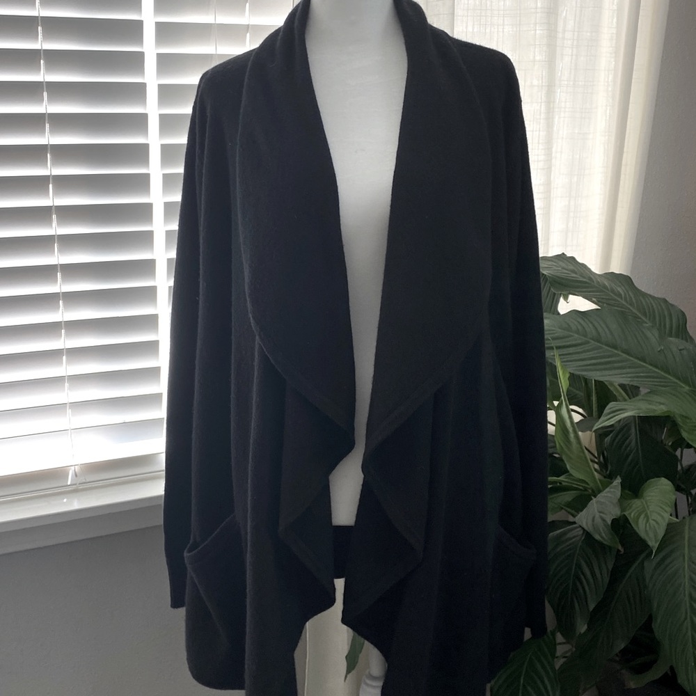 Splendid Cozy Cashmere Draped Wide Lapel Sweater With Pockets